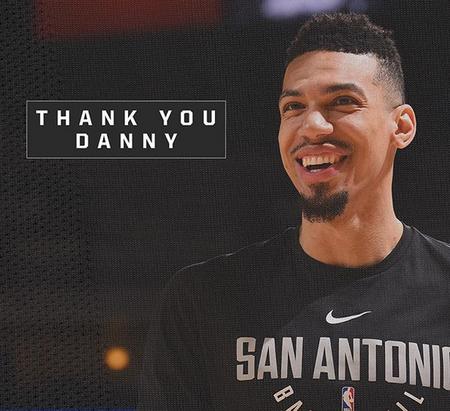 德天空：帕利尼亚原本想留队，但拜仁高层明确建议他转会