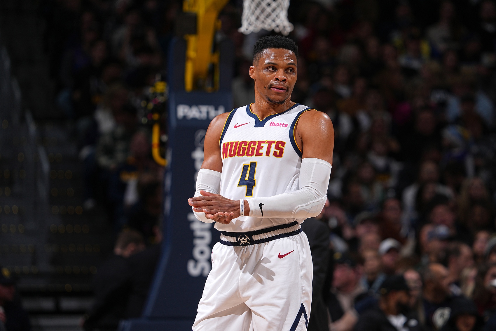 奥莱报：尼科-帕斯有望参加明年世界杯，完赛后大概率回皇马