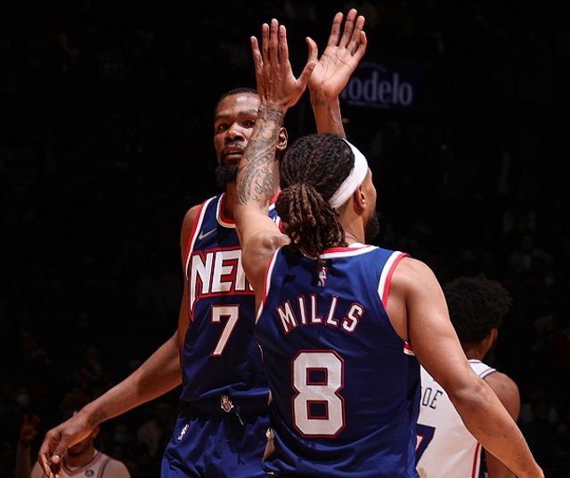 狂砍24+14+13，他疯狂爆发，再创历史神迹，谁说他没实力了？