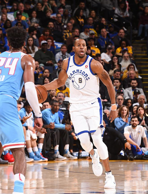 武磊迎34岁生日，个人官博感言：伤痛终将过去，步履始终磊落