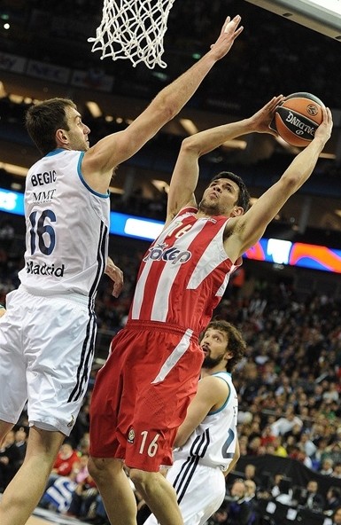 深圳男篮官宣：澳大利亚籍教练迈克尔·凯利出任25-26赛季主教练