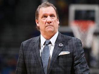 3-2！意大利女排豪取11连胜 埃格努+安娃轮番轰炸 瓦尔加斯26分难救主