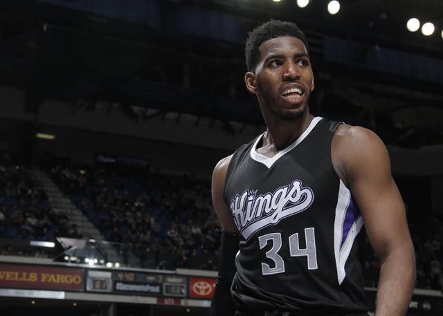 球星单节连续命中三记三分