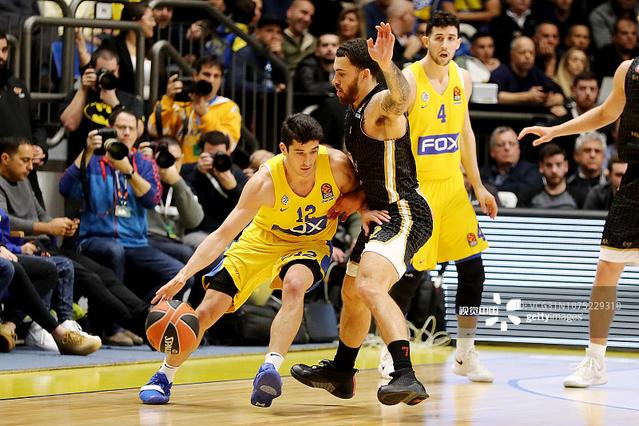 7分钟闪击，为那不勒斯自1989年以来意甲对尤文最快进球