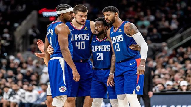 大力神杯已经抵达华盛顿！北京时间6日凌晨正式抽签