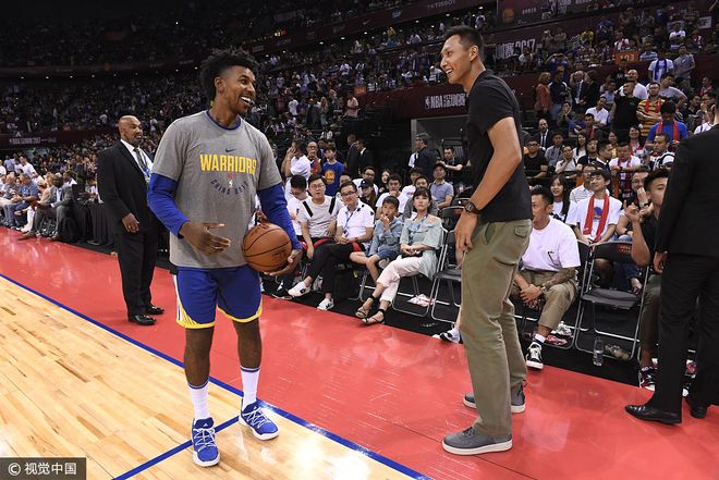 邮报：曼联将在主场提供客场比赛直播观赛服务，每场收25英镑