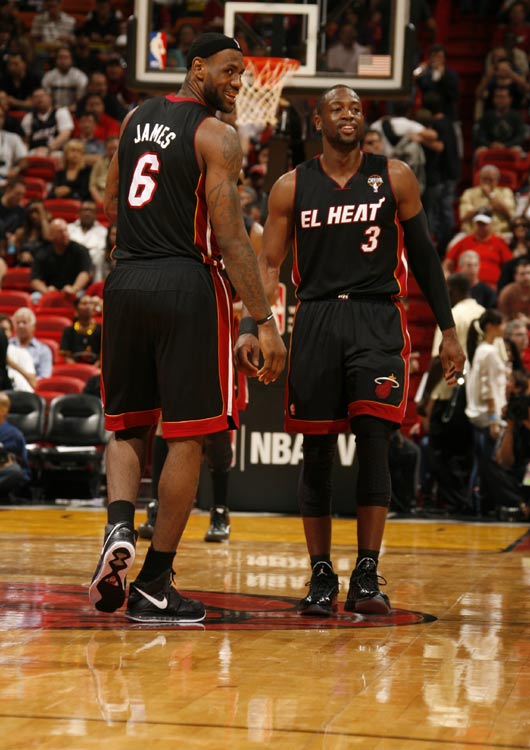 上海女排直落三局淘汰河南女排，朱婷遗憾止步八强